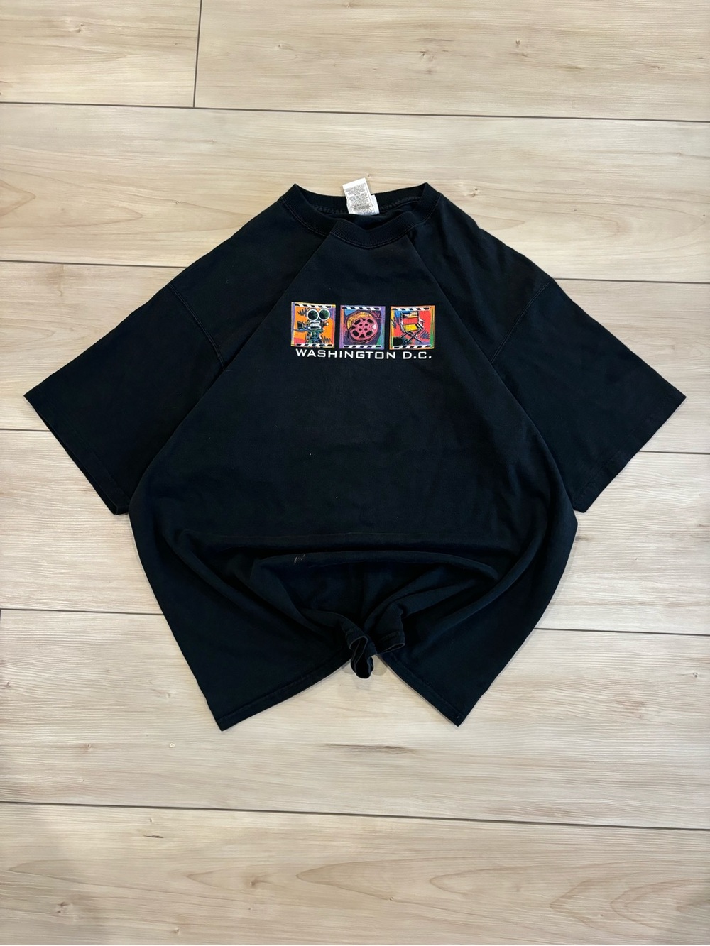 Planet Hollywood vintage 90s Washington D.C. Film Mens Graphic Tee - Black